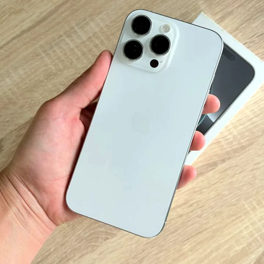 iPhone 16 Pro Max, 85% батареи, отличное состояние