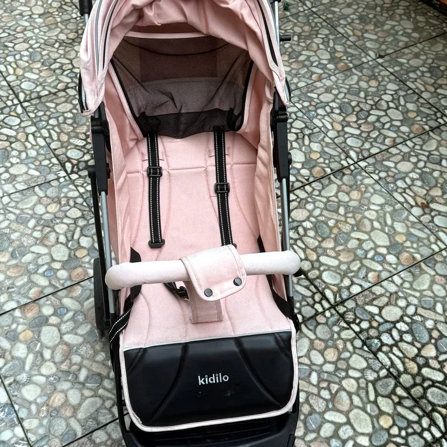 Коляска прогулочная Kidilo