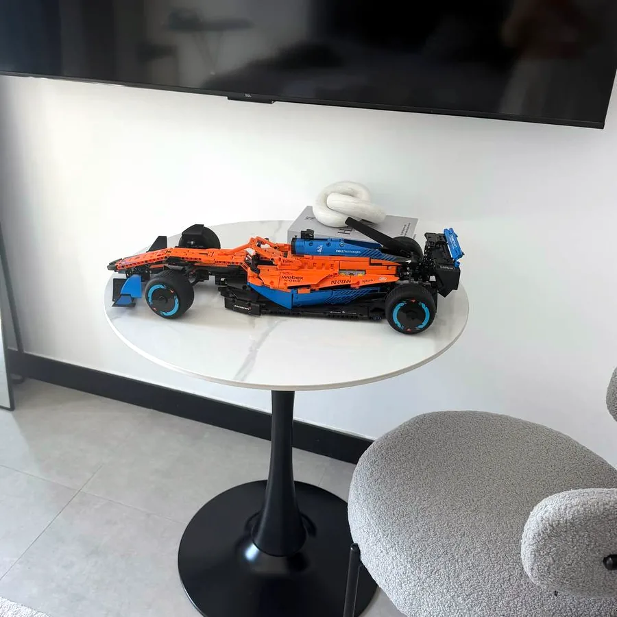 LEGO McLaren Formula 1, 70 см