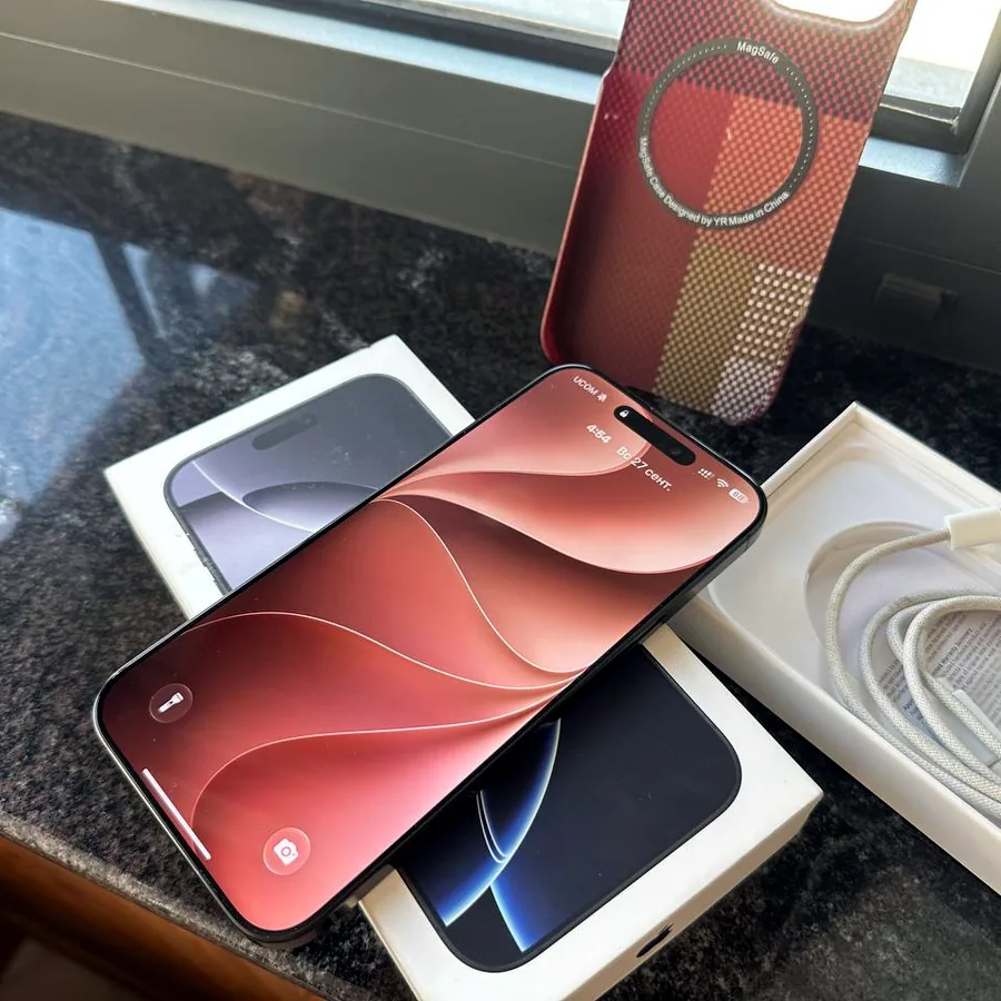iPhone 16 Pro Max 256 GB, Black Titanium