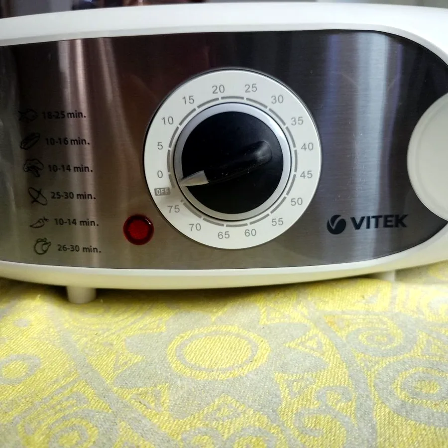 Мультиварка-пароварка Vitek VT-1558