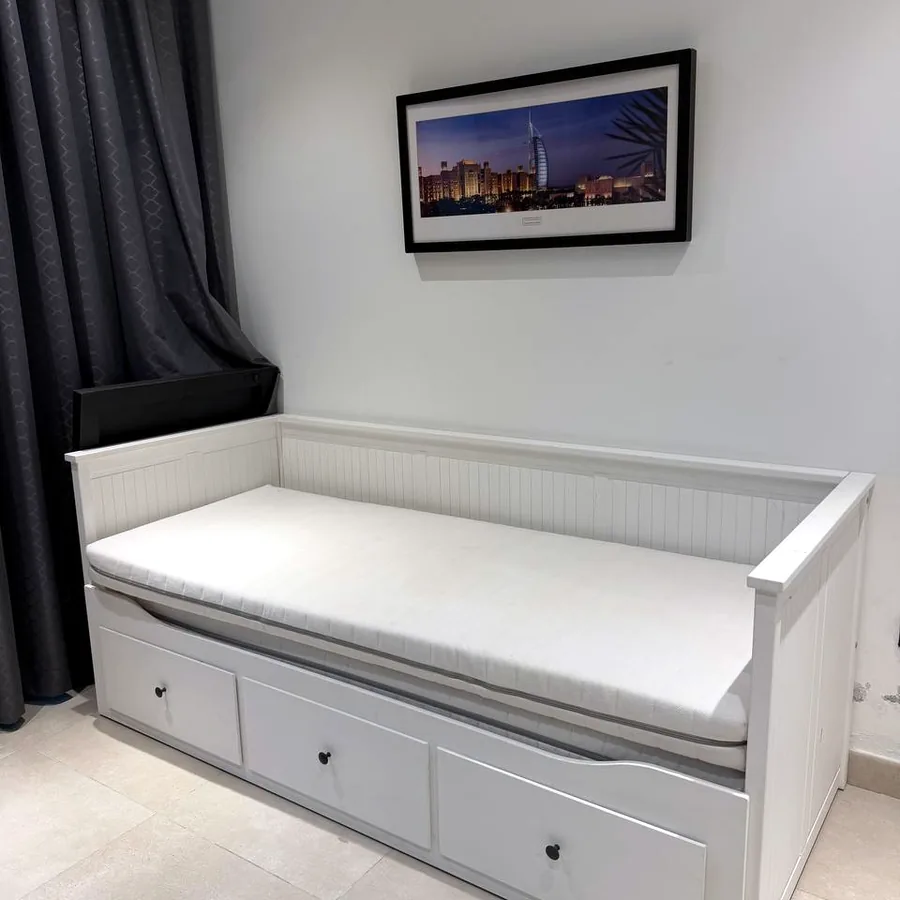 Кровать IKEA Hemnes раскладная с матрасами