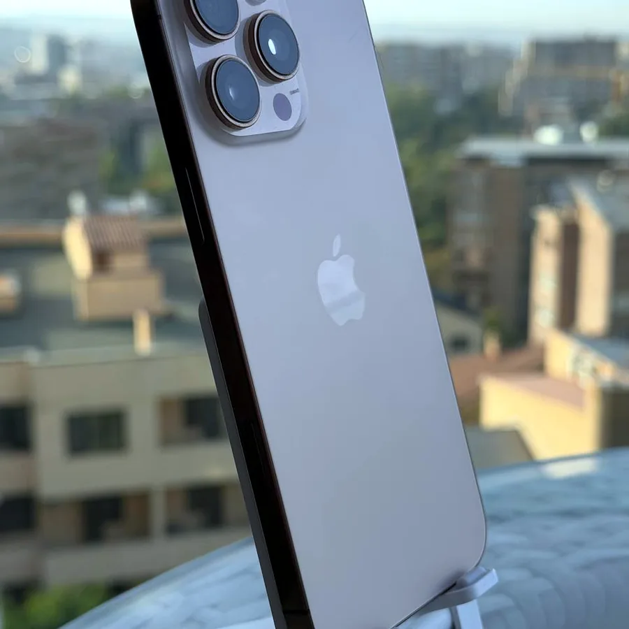 iPhone 16 Pro Max 256GB, батарея 91%