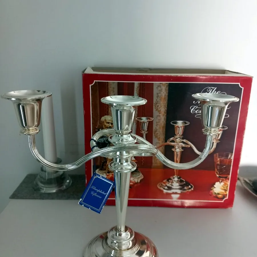 Канделябр серебристый, Англия, новый