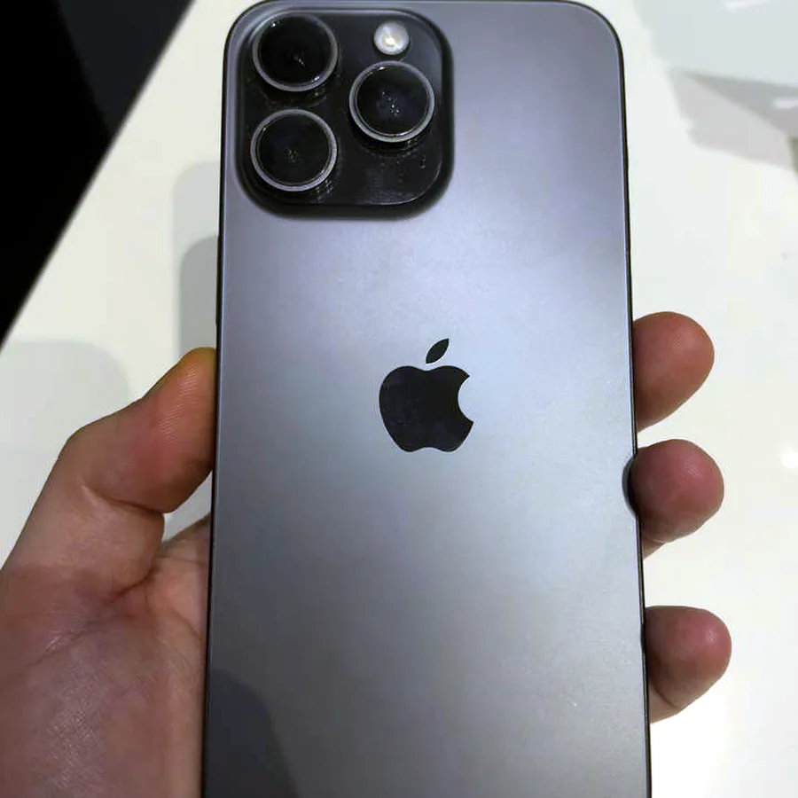 iPhone 15 Pro Max 256GB, Black Titanium