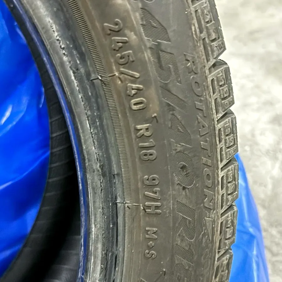Зимние шины Pirelli Ice Zero FR 245/40 R18, комплект 4 шт