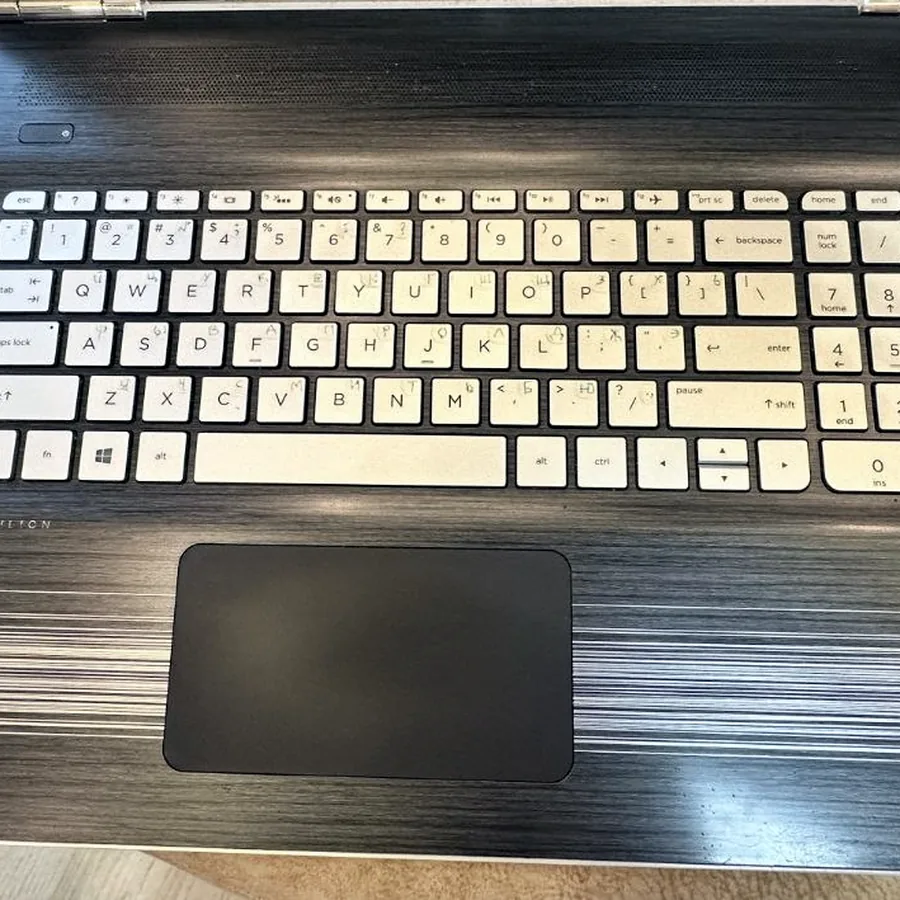 Ноутбук HP Pavilion 17ab, Core i5, GTX 960