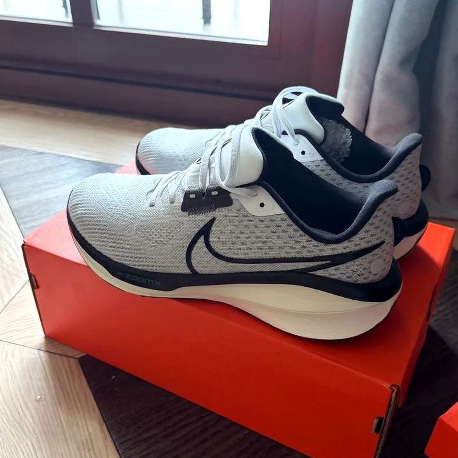 Кроссовки Nike оригинал, размер 41