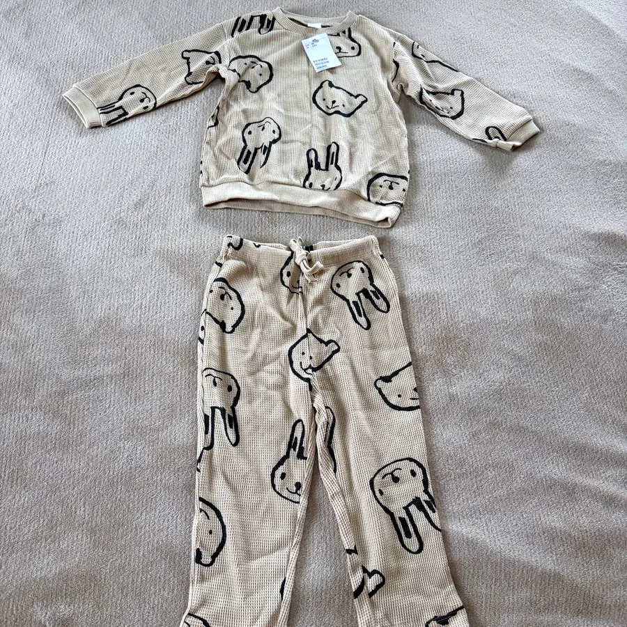Костюм H&M, рост 98