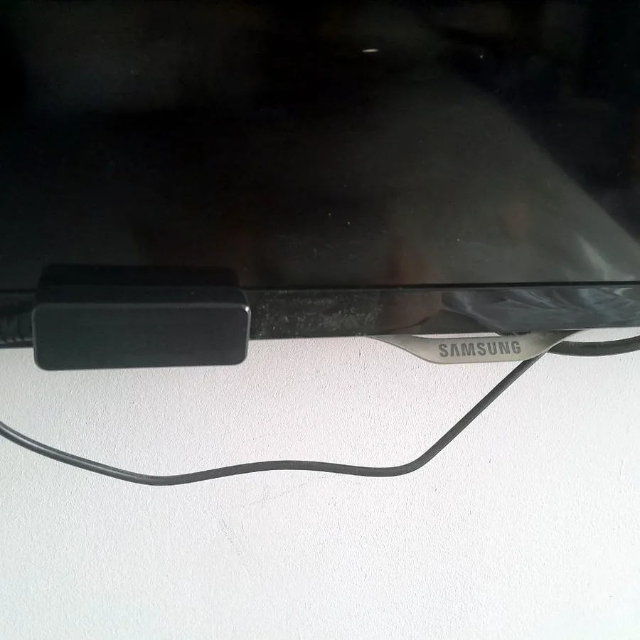 Телевизор Samsung 32 дюйма Full HD