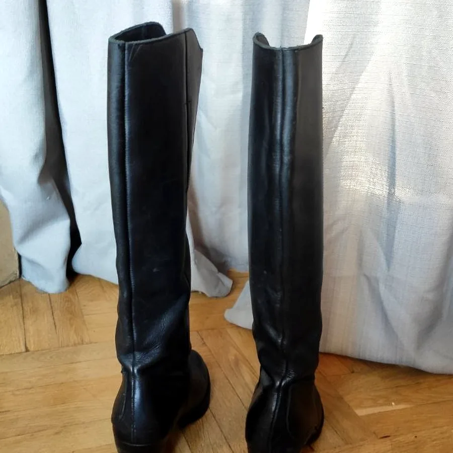 Кожаные сапоги, размер 37
