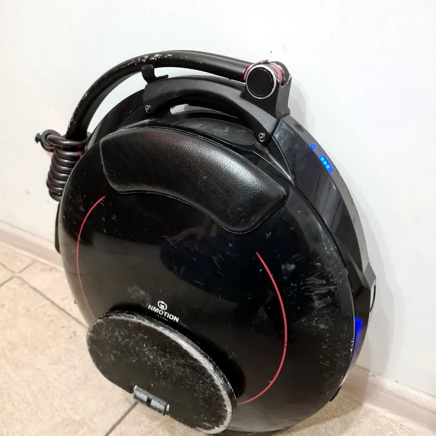 Моноколесо Inmotion V5F, пробег 3700 км