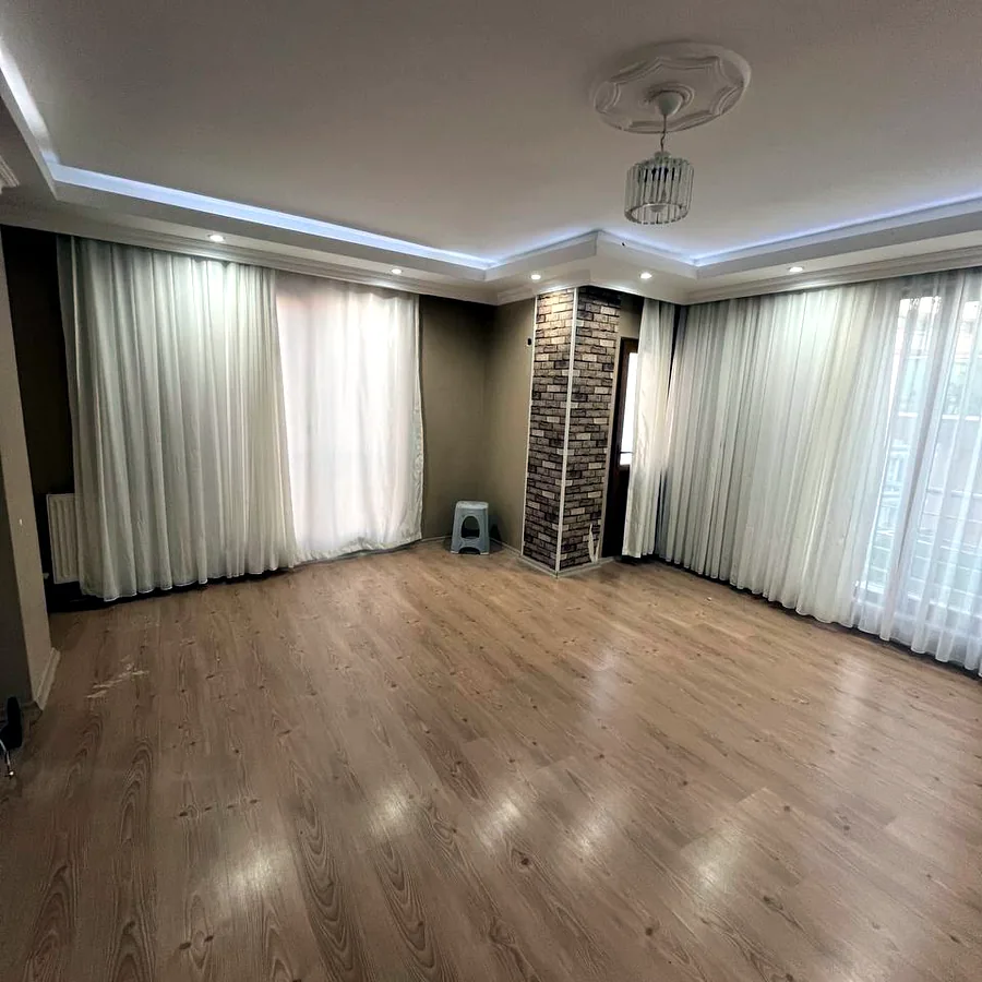 Квартира 2+1 в Бейликдюзю, Стамбул