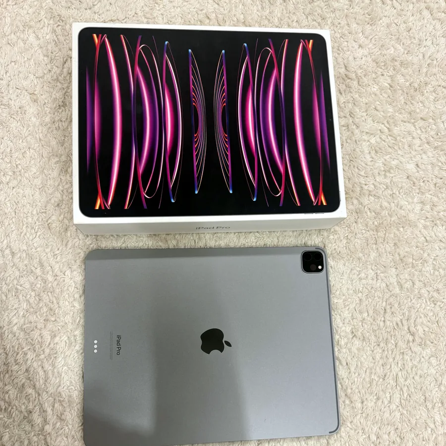 iPad Pro 12.9 2022, 256 ГБ, M2