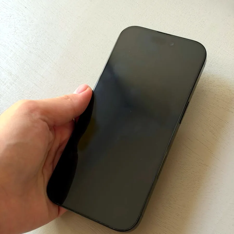iPhone 16 Pro, 256 GB, микроцарапина