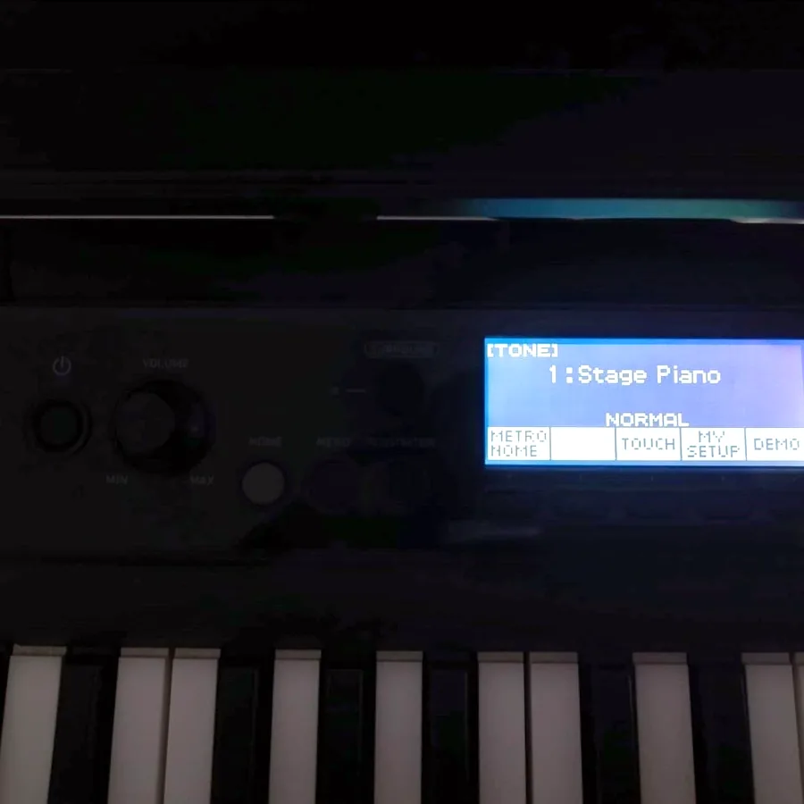 Синтезатор Casio CT-S400 со стойкой