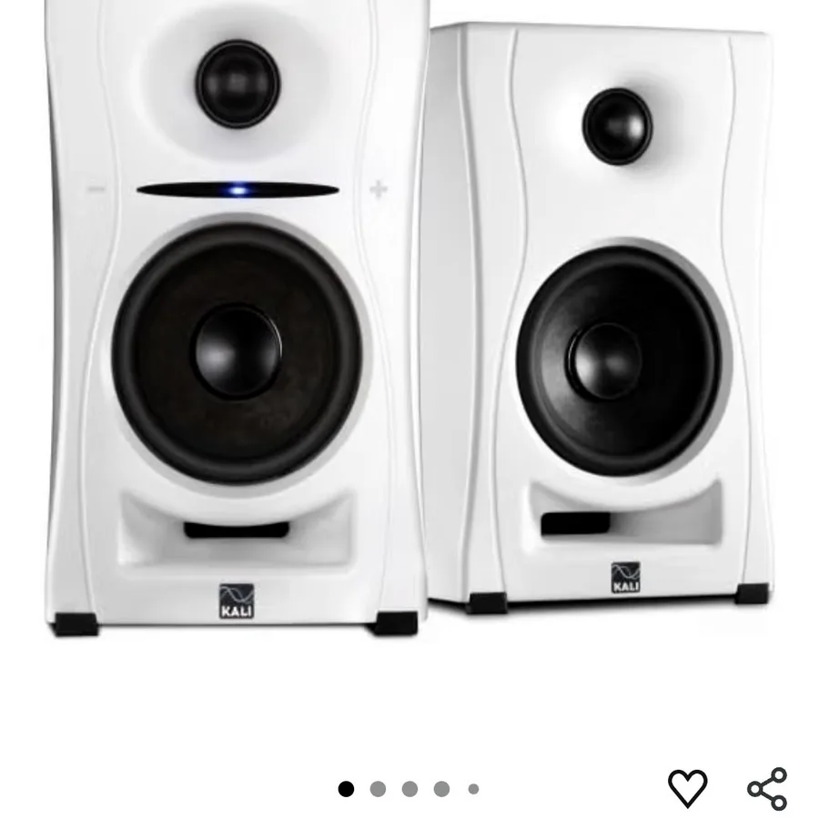 Студийные мониторы Kali Audio LP-UNF с подставками
