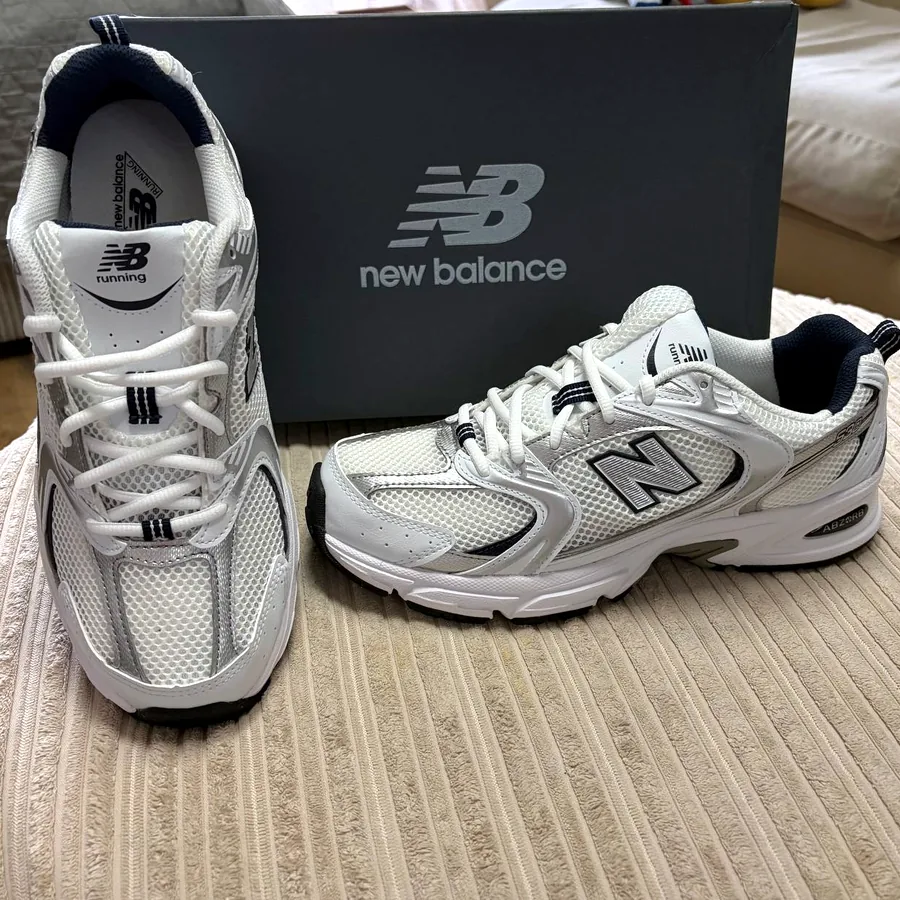 Кроссовки New Balance 530, размер 39-40, новые