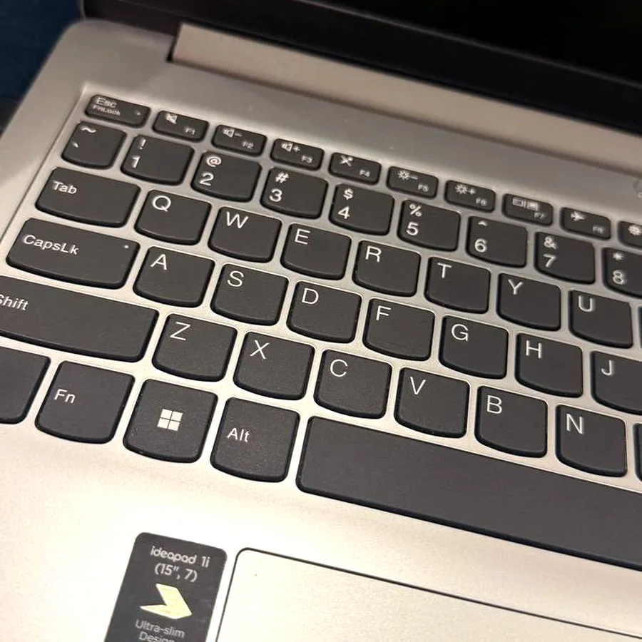 Ноутбук Lenovo 15.6 дюймов, Intel Core i5