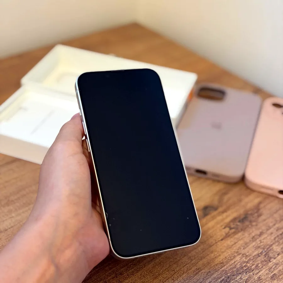 iPhone 13 White 128GB, состояние идеальное
