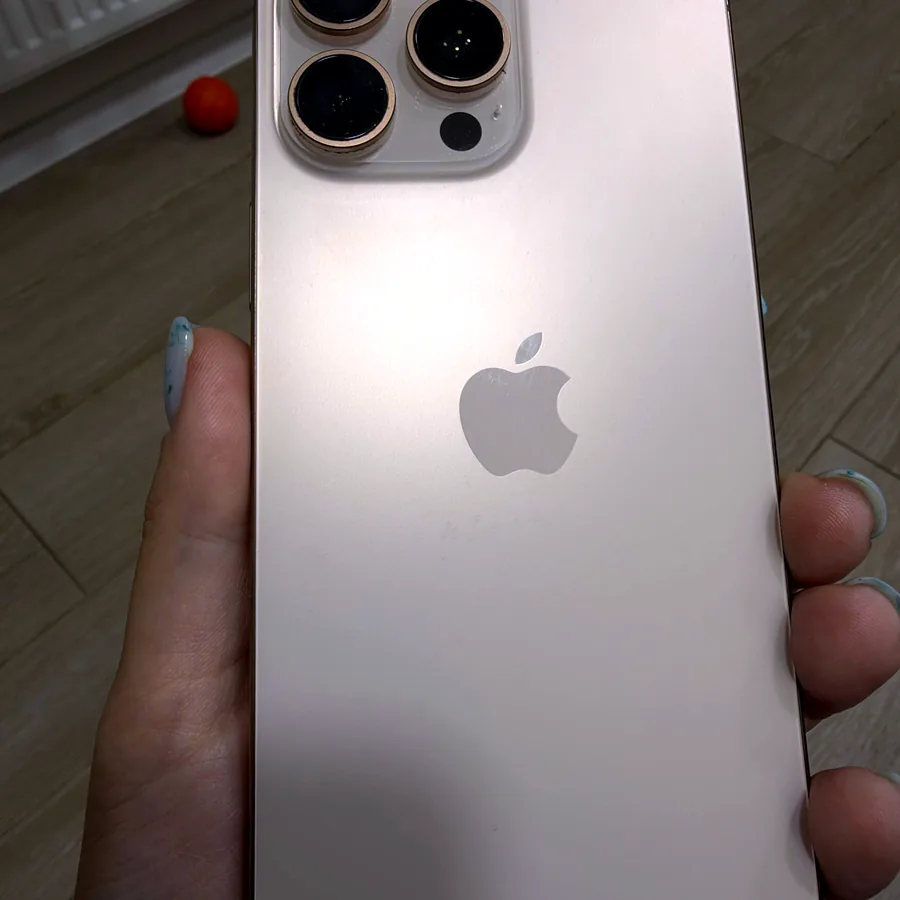 iPhone 16 Pro Max 256 ГБ, Desert Titanium