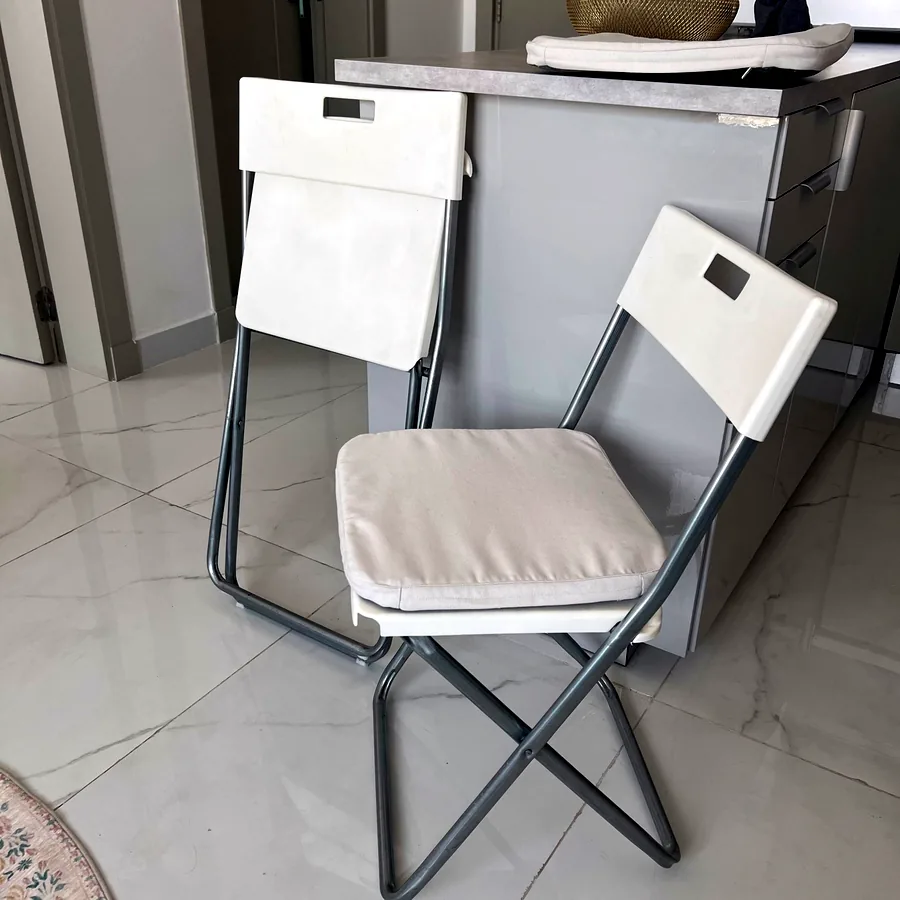 Складные стулья IKEA с подушками, 2 шт