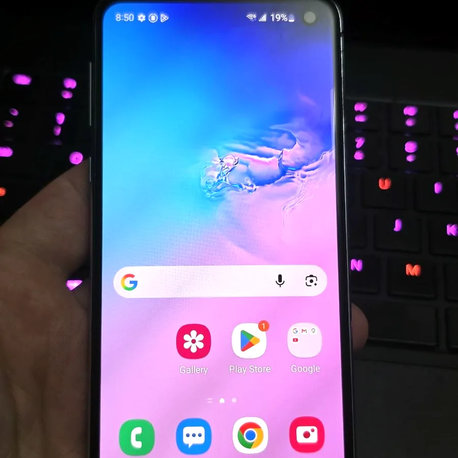 Samsung Galaxy S10, идеальное состояние