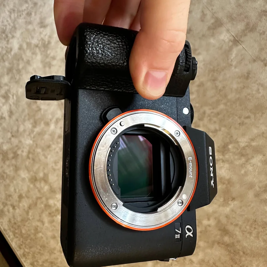 Sony A7 II, состояние как новая, пробег 11 000 кадров