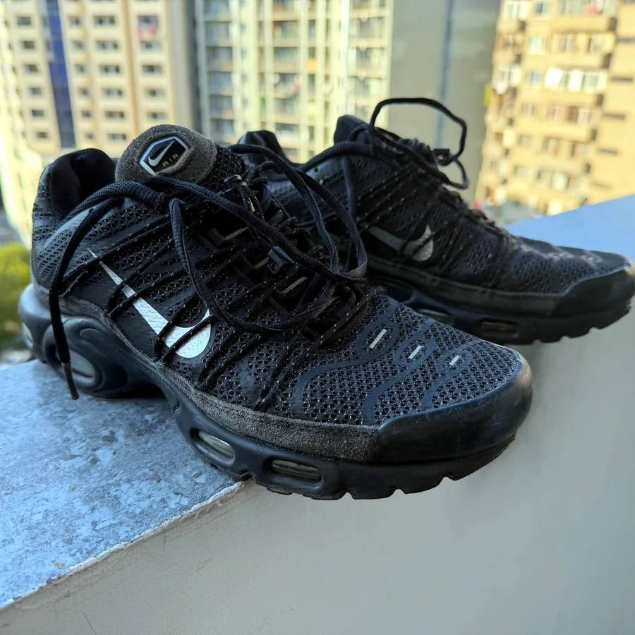 Кроссовки Nike Air Max Plus Utility, размер 42.5