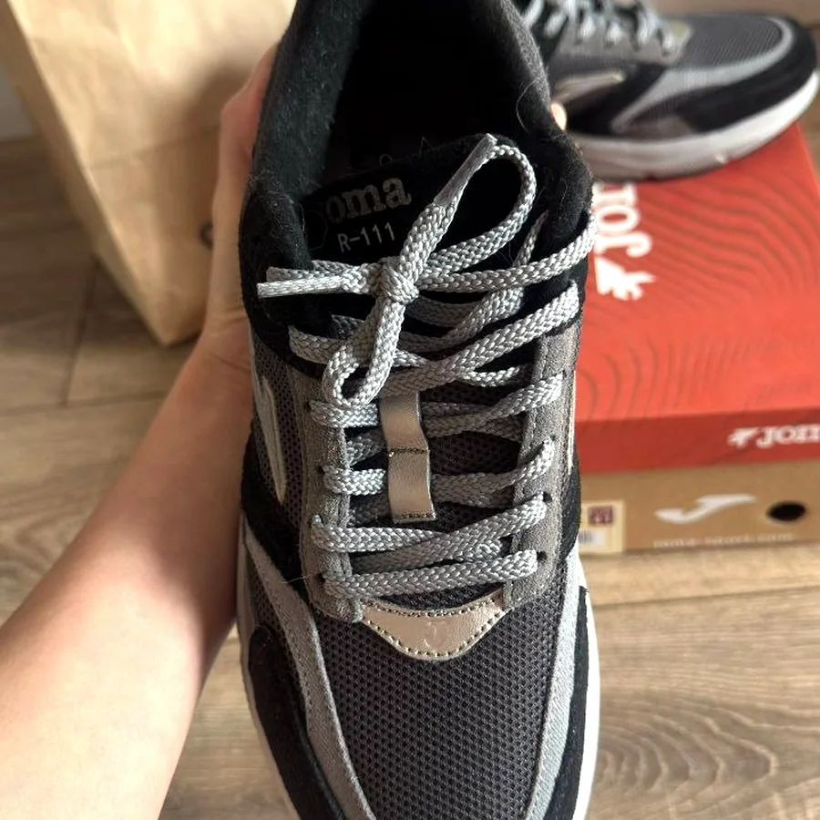 Кроссовки Joma оригинал, почти новые