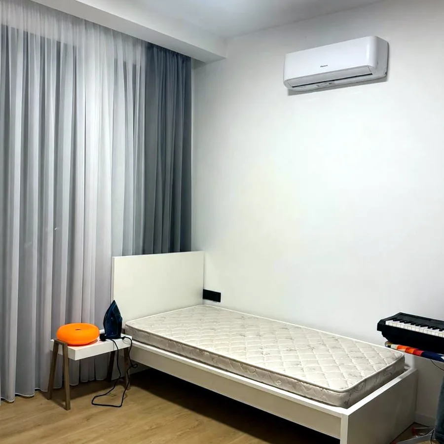 Кровать IKEA с бамбуковым матрасом, 90×200 см