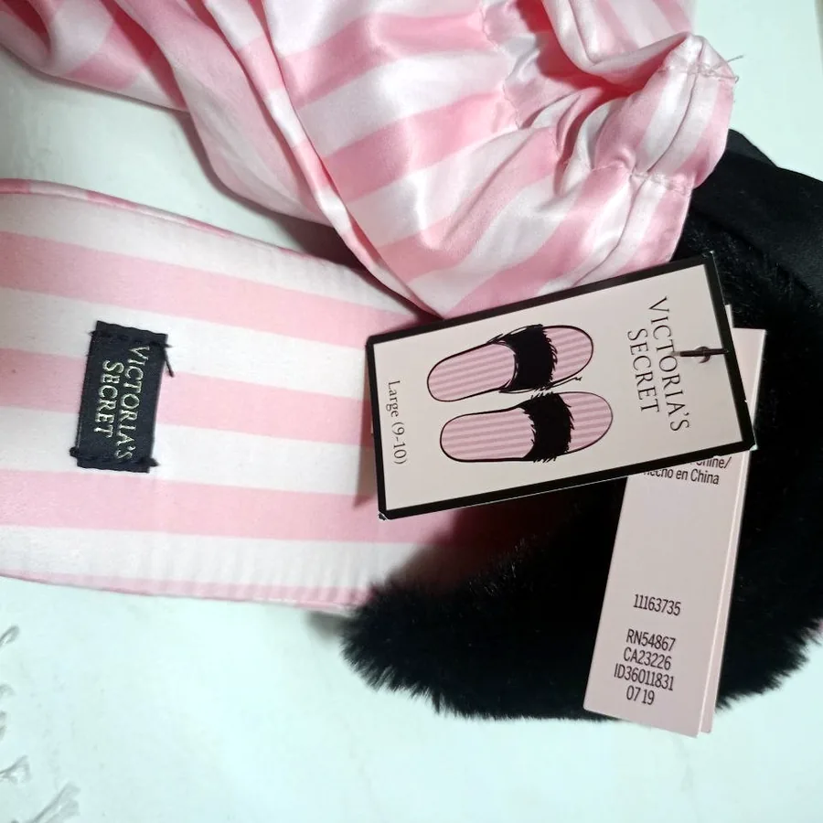 Тапочки Victoria's Secret Signature Satin, размер L