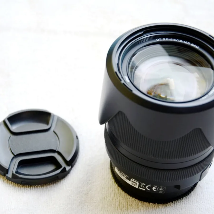 Объектив Sony DT 18-135mm F3.5-5.6 SAM