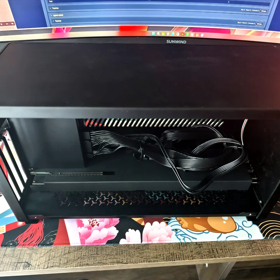 eGPU с блоком питания 550W, Thunderbolt 4