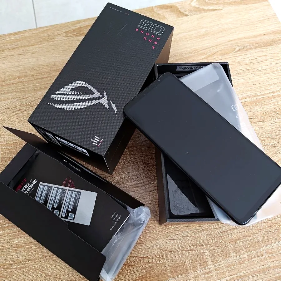 Asus ROG Phone 6, 16/512 GB