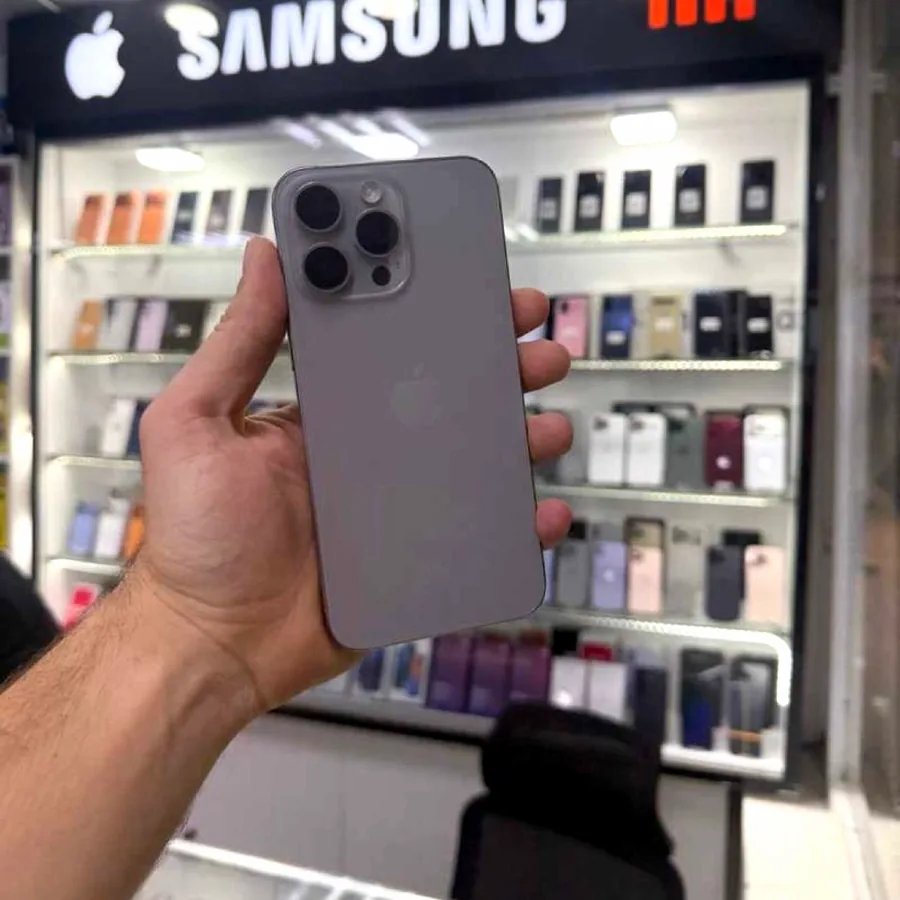 iPhone 15 Pro Max 256 GB, состояние отличное