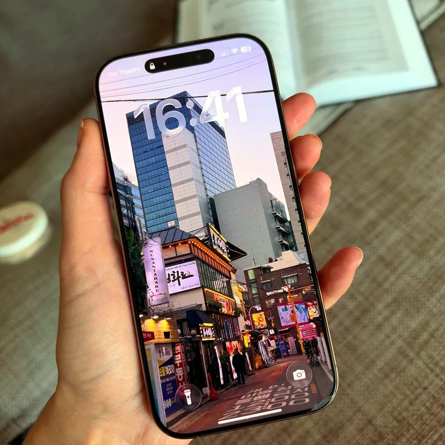 iPhone 16 Pro, 128 ГБ, хорошее состояние
