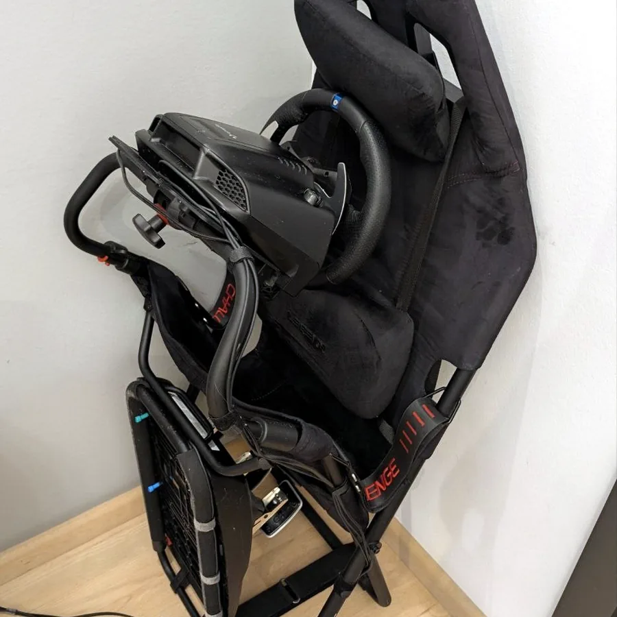 Руль Logitech G29 и кресло Playseat, комплект