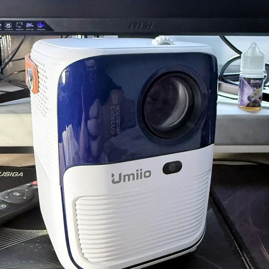 Мини-проектор Umiio