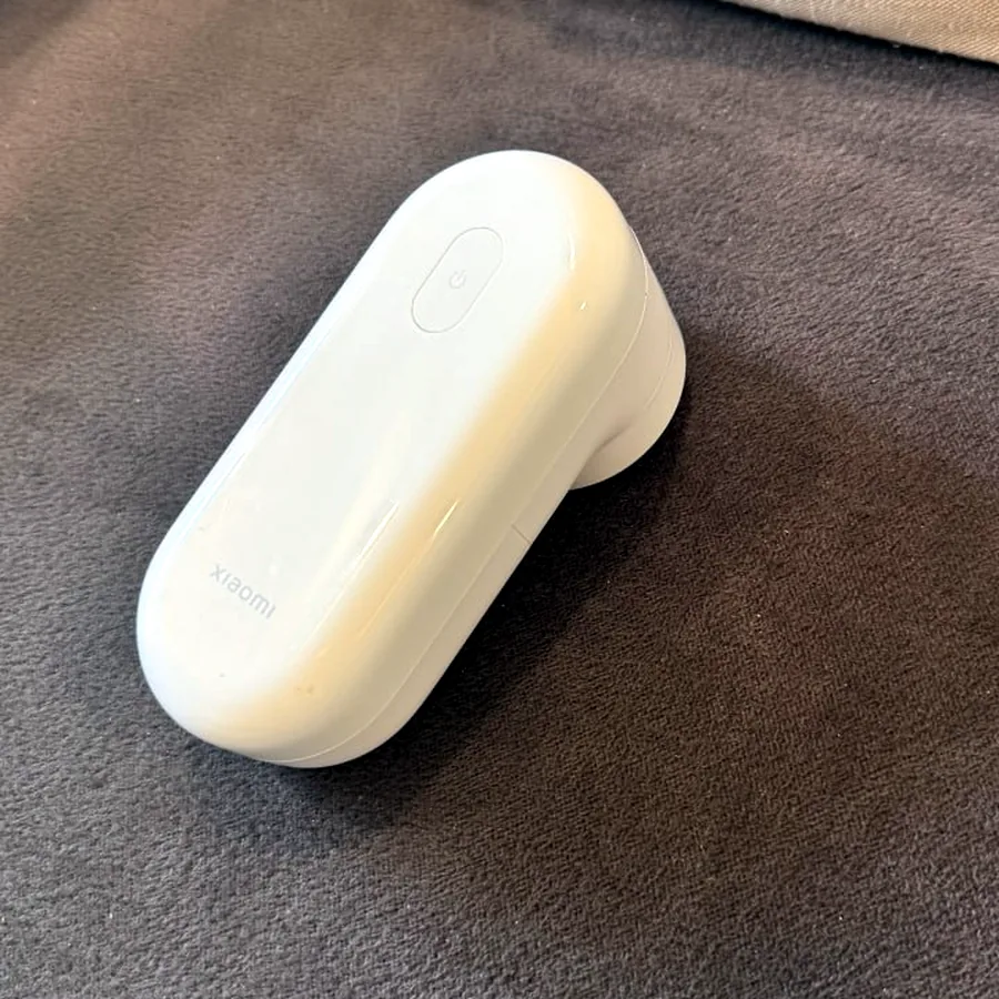 Xiaomi Lint Remover, машинка для удаления катышков