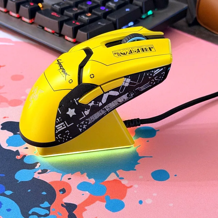 Мышка Razer Viper Ultimate Cyberpunk