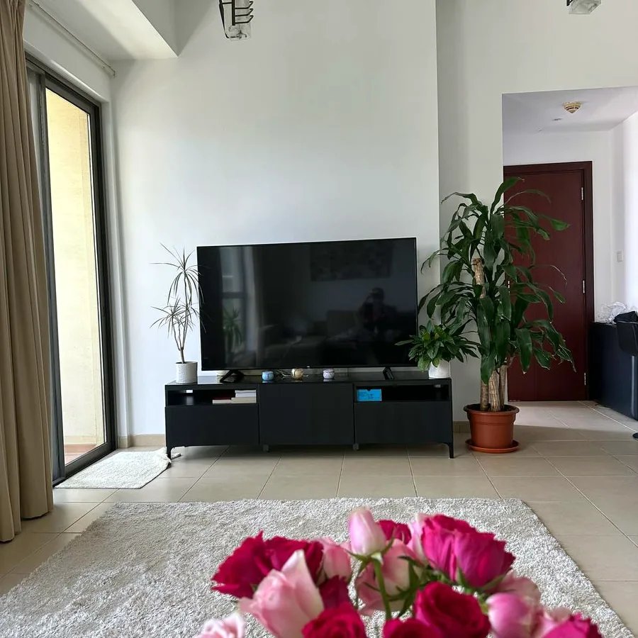 TV stand Ikea, 180 см