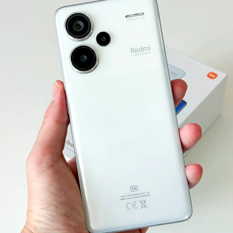 Xiaomi Redmi Note 13 Pro+ 5G, 8/256 GB, отличное состояние