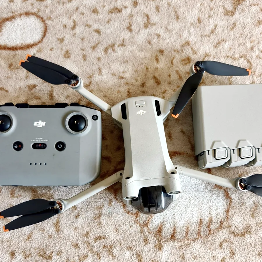 DJI Mini 3 Pro Fly More Combo