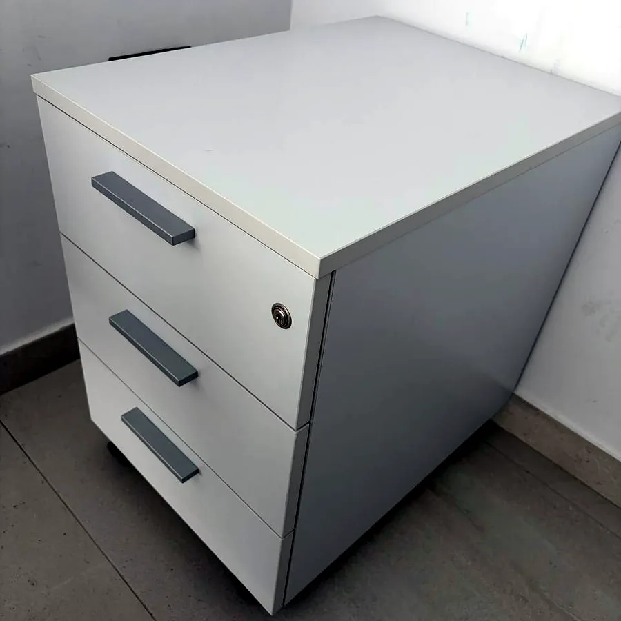 Офисные тумбы, 20 штук