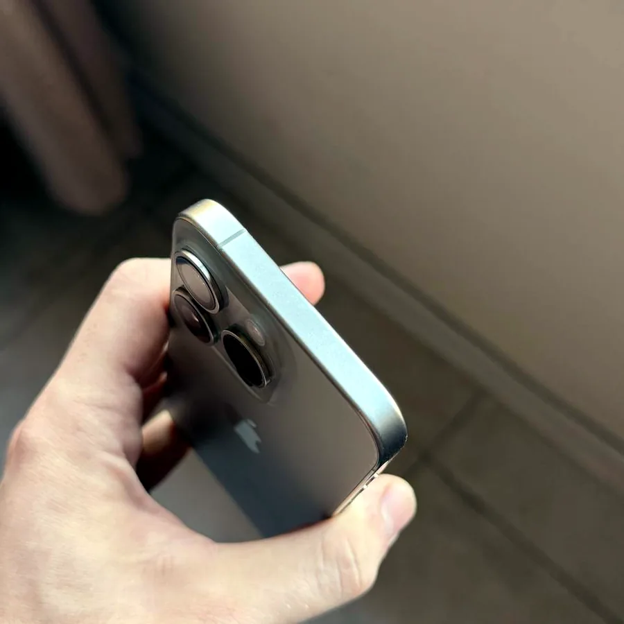 iPhone 15 Pro, 512 ГБ, состояние отличное