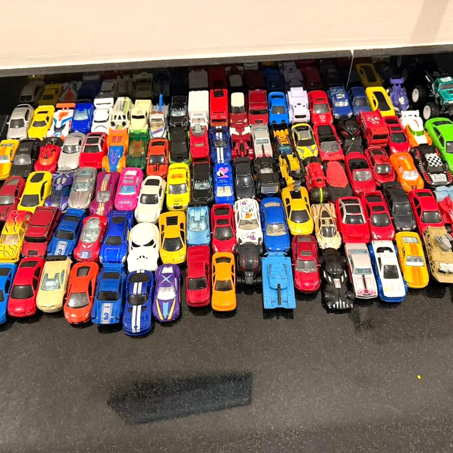 Hot Wheels, коллекция более 1000 машинок
