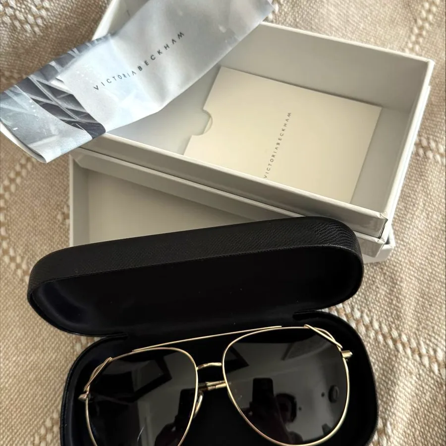 Очки Victoria Beckham, новые