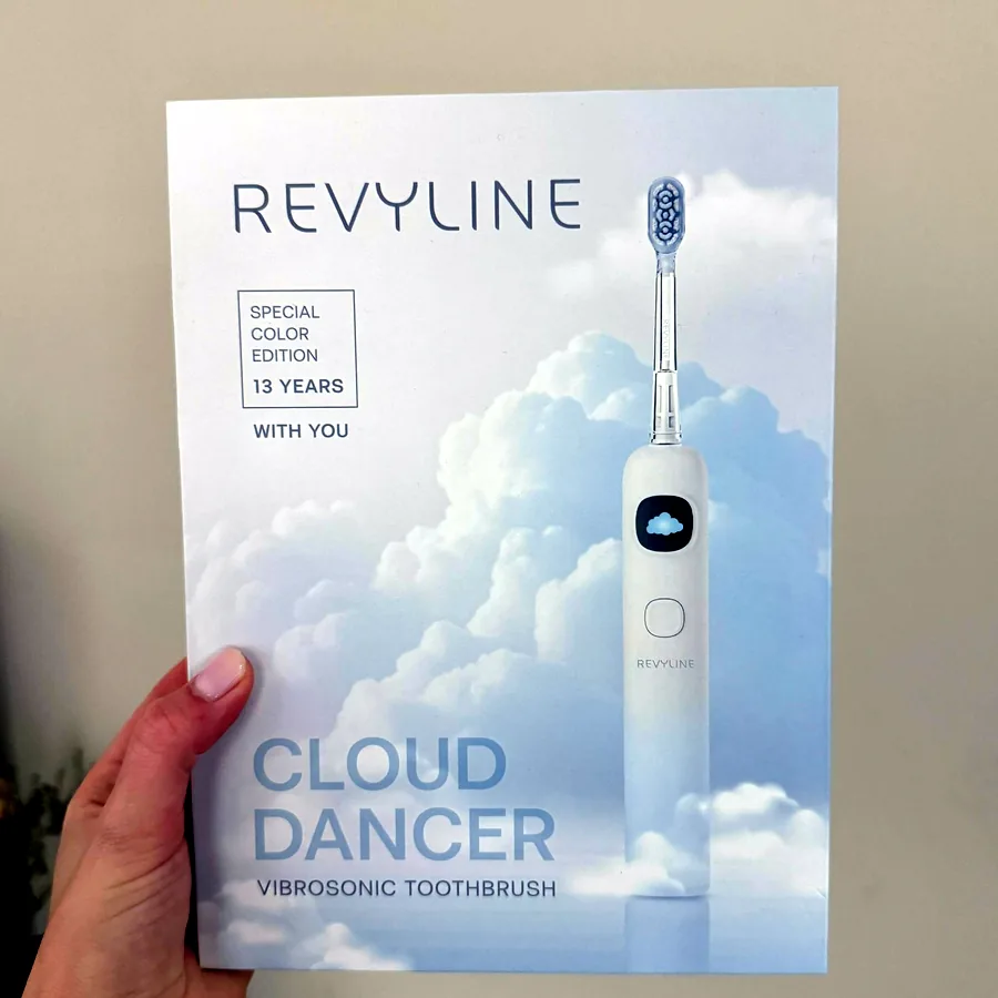 Электрическая зубная щётка Revyline RL 095, новая