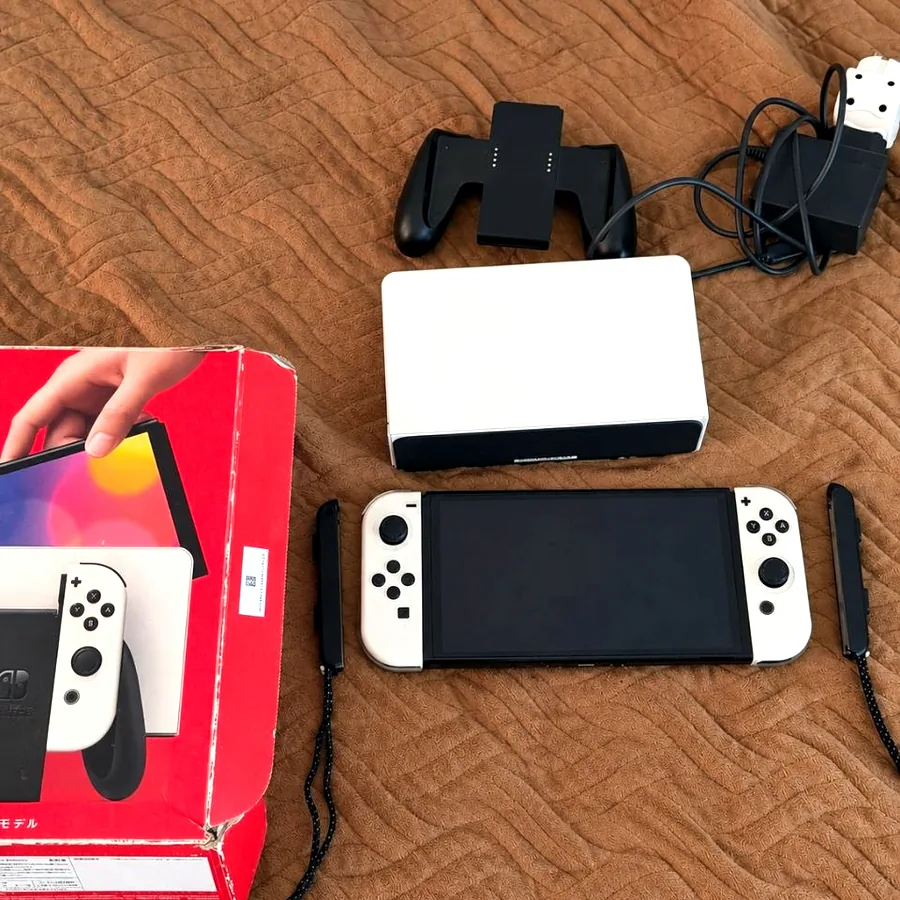Nintendo Switch OLED